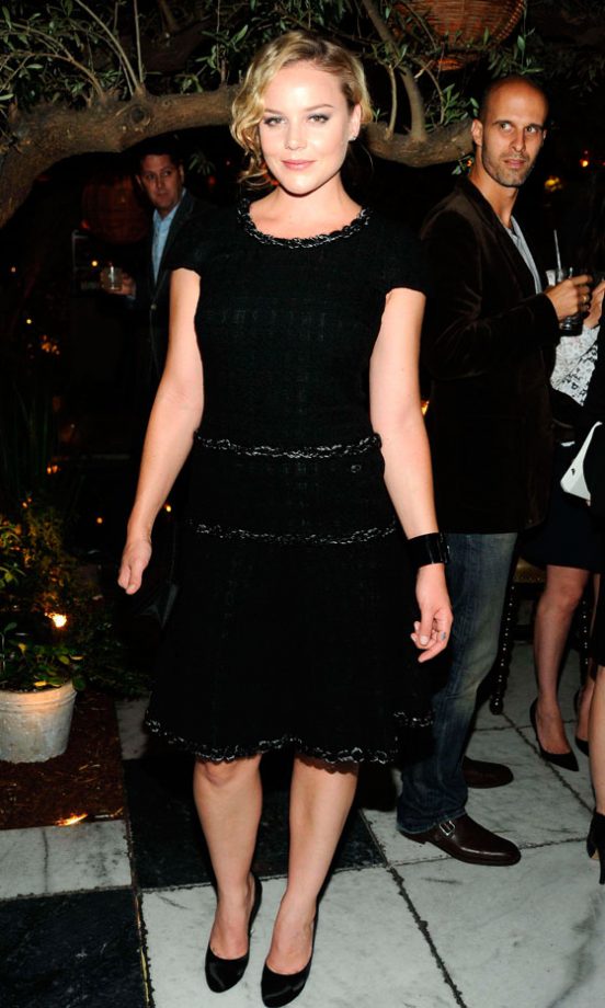 Abbie Cornish Looks Elegant In All Black At A Book Launch In New York, 2011