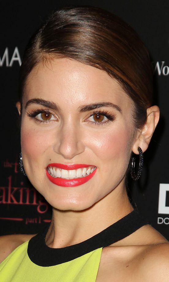 Nikki Reed Clashed Her Michael Kors Neon Dress With Statement Red Lips At The Twilight Saga: Breaking Dawn: Part 1 Film Screeening, 2011