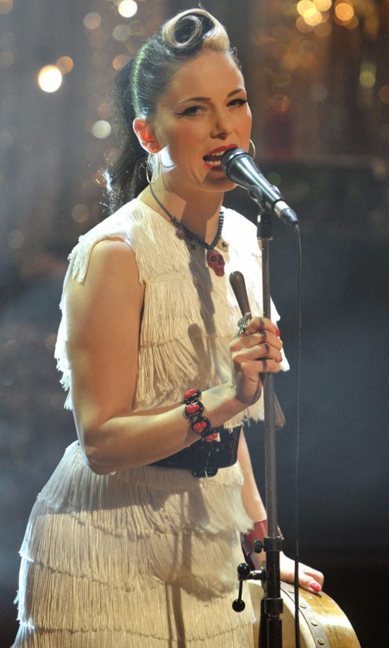 Imelda May Looked Her Usual Cool Self On The Jools Holland's Hootenanny TV Show 2011