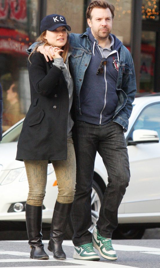 Olivia Wilde And Jason Sudeikis Enjoyed Another Romantic Stroll In New York, 2012
