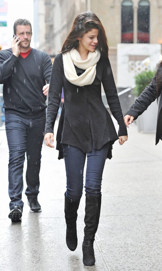 Selena Gomez Worked Off-Duty Cool On A Lunch Trip With Her Mum, 2012