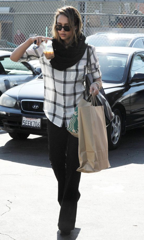 Jessica Alba Provided Us With Another Casually Cool Outfit To Lust Over, 2012