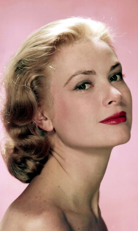 Old School Movie Star Grace Kelly's Red Lipstick Is Picture Perfect