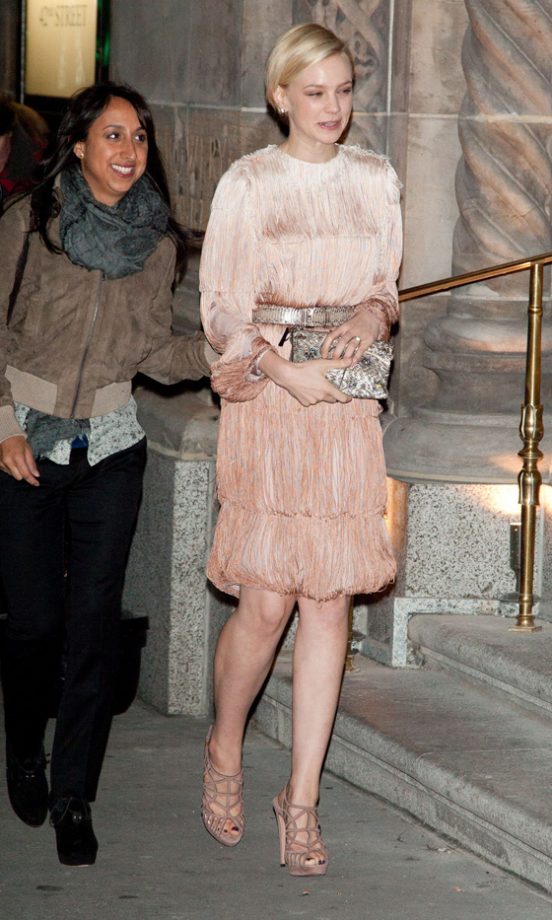 LOVE Carey Mulligan's Flapper Fringed Look - This Is How To Do Party Dressing