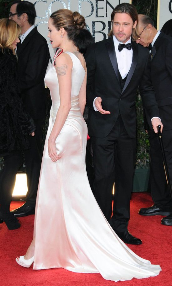 Angelina Jolie Stole The Show In Atelier Versace At The Golden Globes 2012