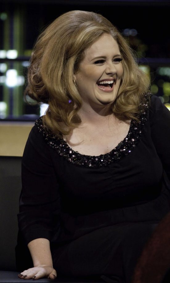 Adele Worked A '60s-Inspired Hairstyle With Tonnes Of Volume On The Jonathan Ross Show. 2011
