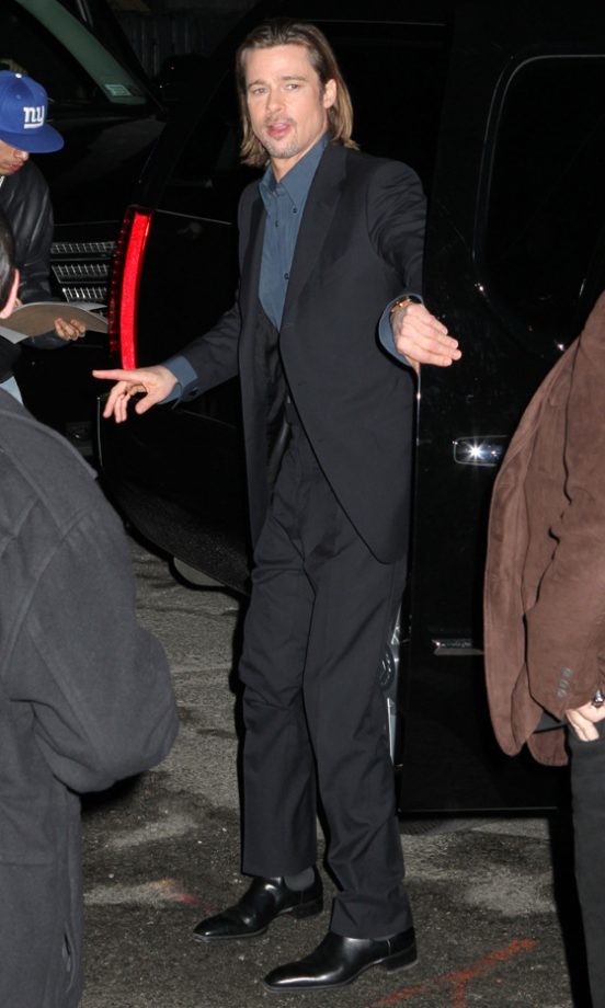 Brad Pitt Arrived At The Daily Show With Jon Stewart Looking Dapper, 2012