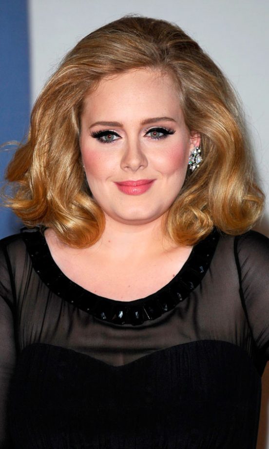 Adele Wowed With A Bouffant Hairstyle At The Brit Awards 2012