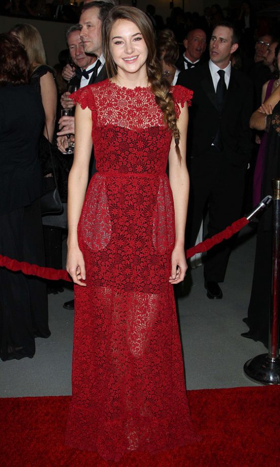 Shailene Woodley Stunned In Valentino At The DGA Awards 2012