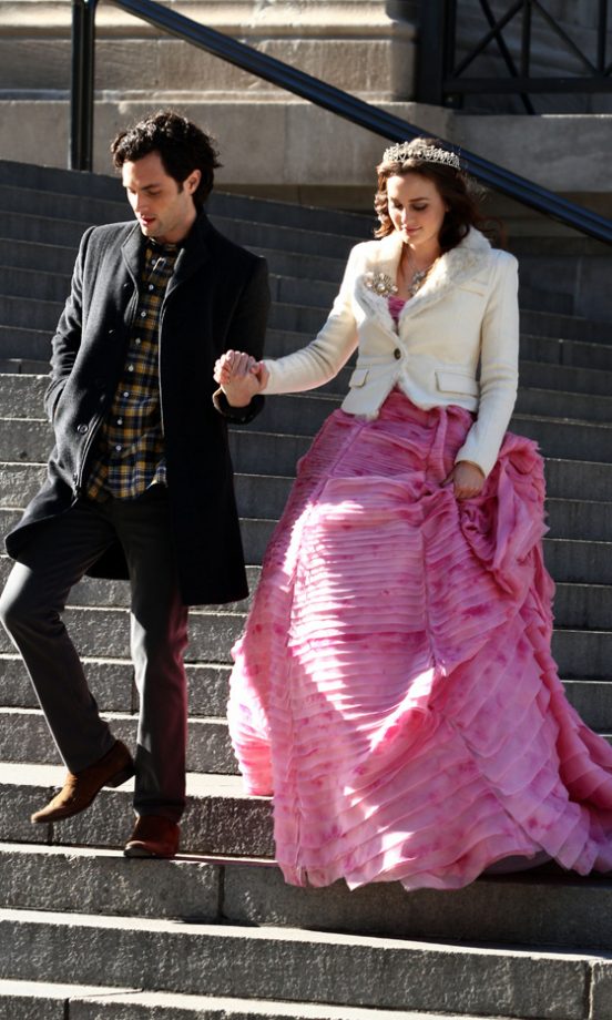 Leighton Meester And Penn Badgley Filmed Gossip Girl In New York, 2012