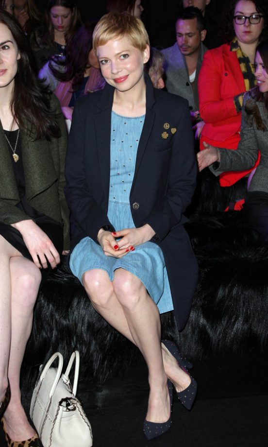 Michelle Williams On The Front Row At Mulberry's Fashion Show AW12