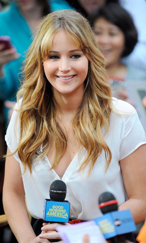Jennifer Lawrence's Beachy Waves Are Seriously Lust-Worthy, 2012