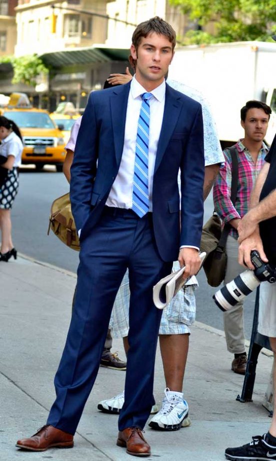 Chace Crawford Looking Smart In A Suit On The Set Off Gossip Girl In New York, July 2012