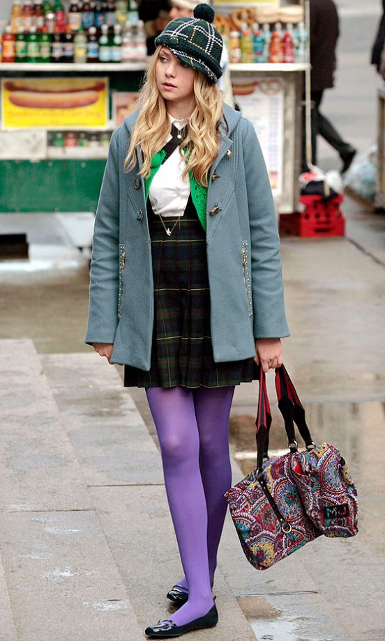 Taylor Momsen As Jenny Humphrey Wearing Purple Tights And A Bobble Hat, 2007