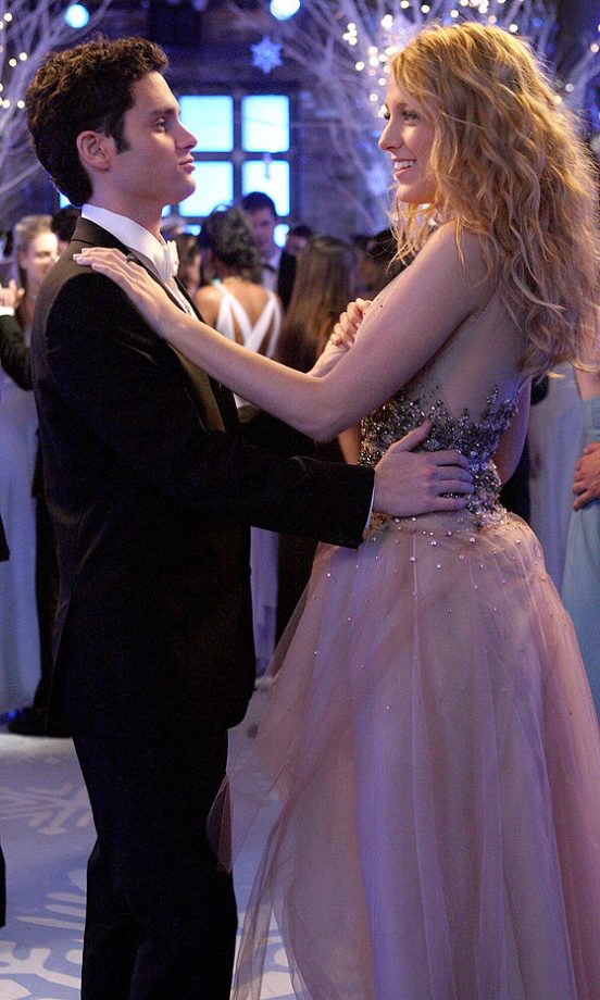 Blake Lively As Serena And Dan Dance Together At The Snowflake Ball, 2008