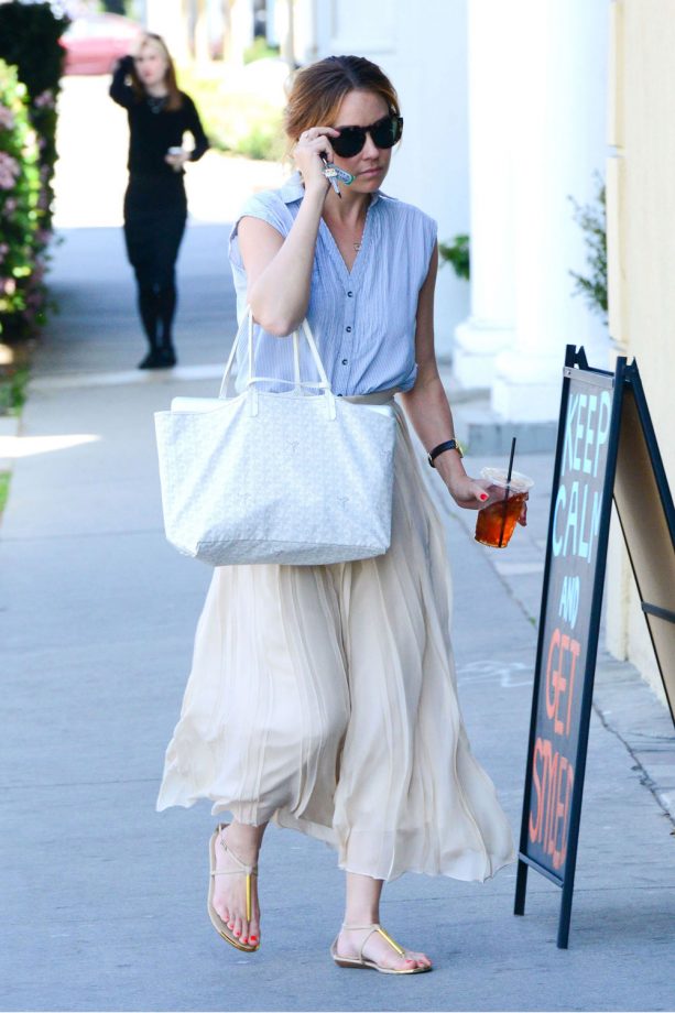 Lauren Conrad Working Head To Toe Pastel Look, 2013