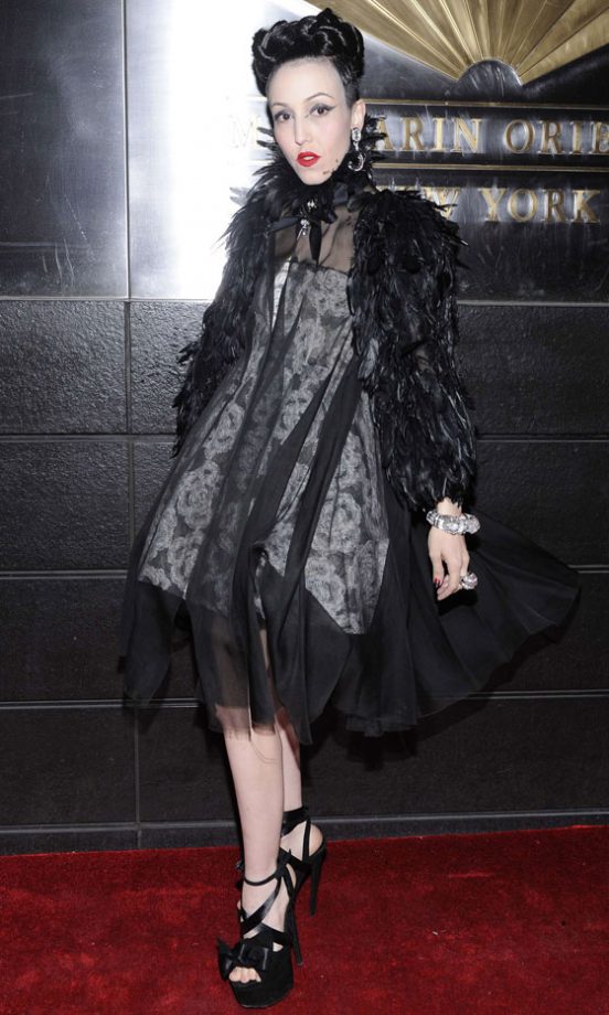Michelle Harper Channels Retro Glamour, 2012