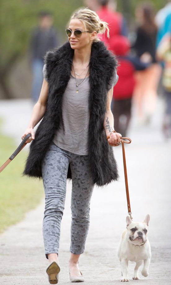 Sarah Harding Looks The Epitome Of Casual Cool, 2012