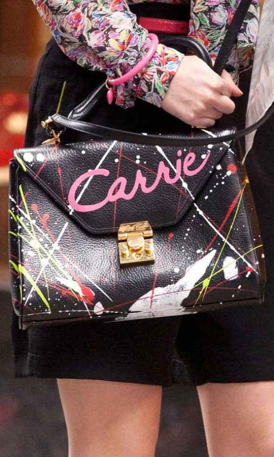 The Iconic Carrie Necklace Is Replaced By A Carrie Bag In The Carrie Diaries, 2012