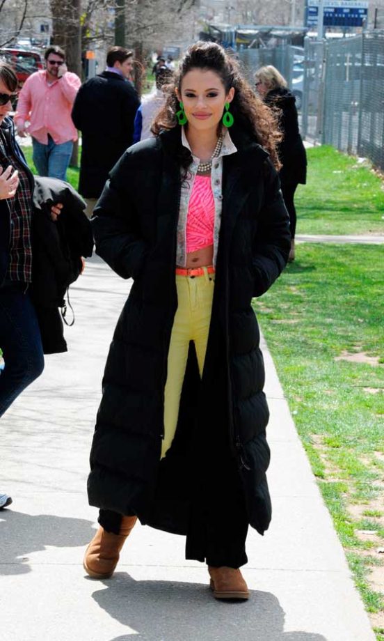 Chloe Bridges Plays Carrie's High School Enemy On The Set Of The Carrie Diaries In New York, 2012