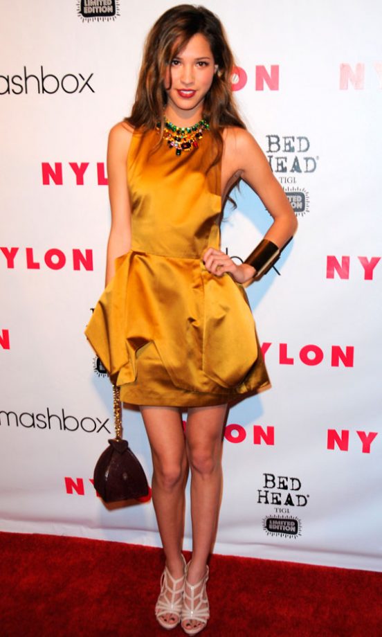 Kelsey Chow Vamps Up Her Gold Dress With A Colourful Necklace, 2012