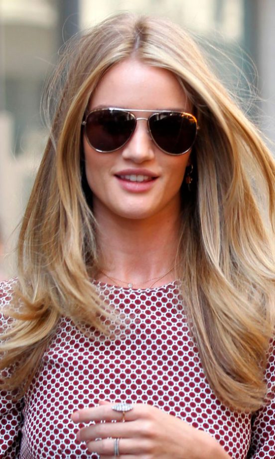 Rosie Huntington-Whiteley Shows Off Perfect Day Hair Too, 2012