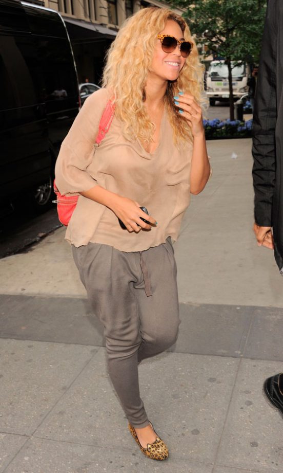 Beyoncé Has Become The Queen Of Cool Downtime Since Becoming A Mum, 2012