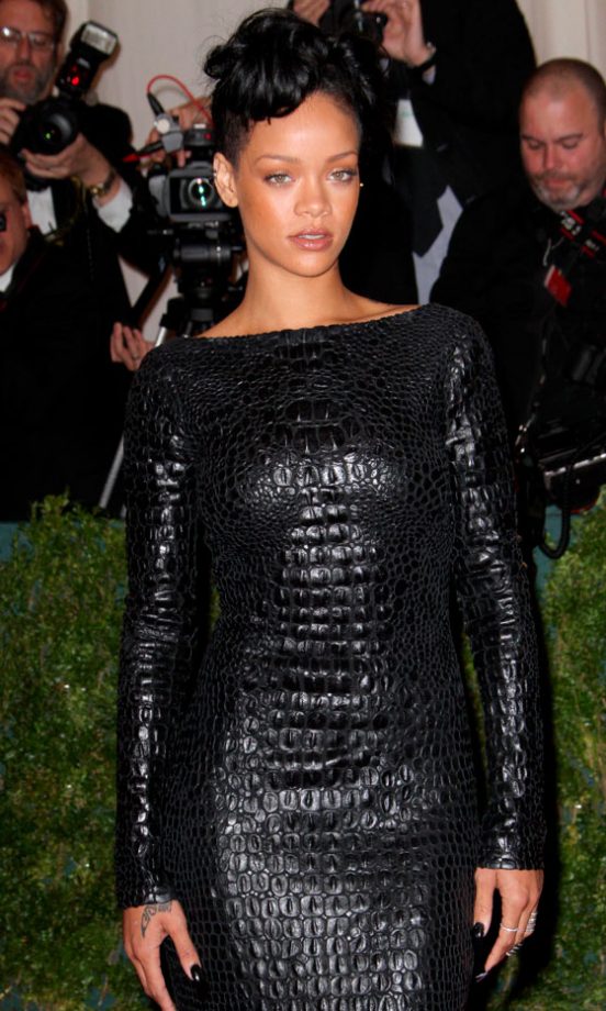 Rihanna Chose A Textured Tom Ford LBD, 2012