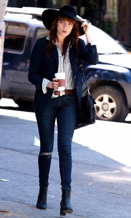 Florence Welch Takes A Stylish Stroll In New York, 2013