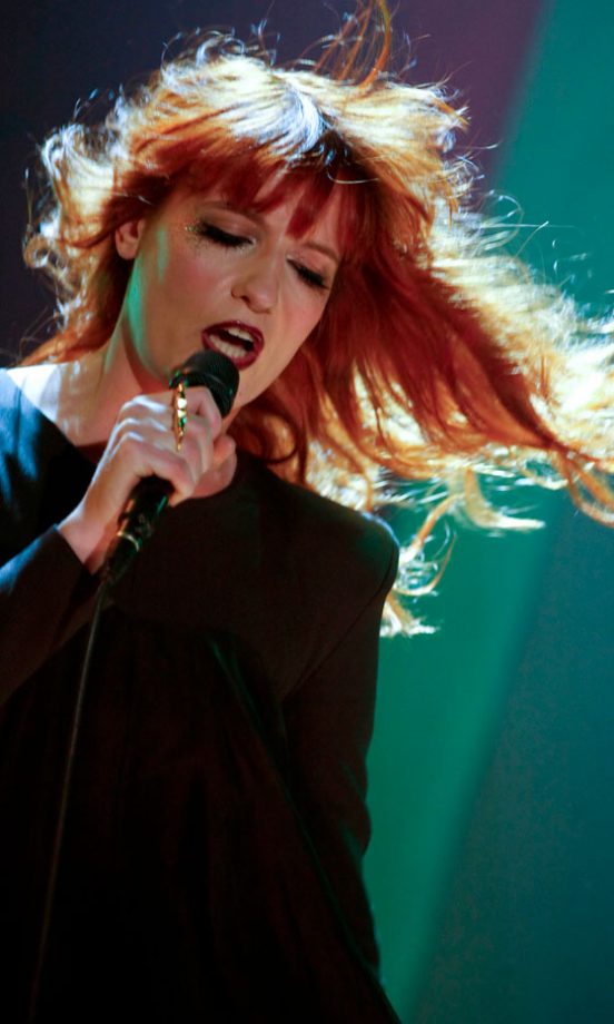 Florence Welch On Jools Holland's Hootenanny TV Show, December 2009