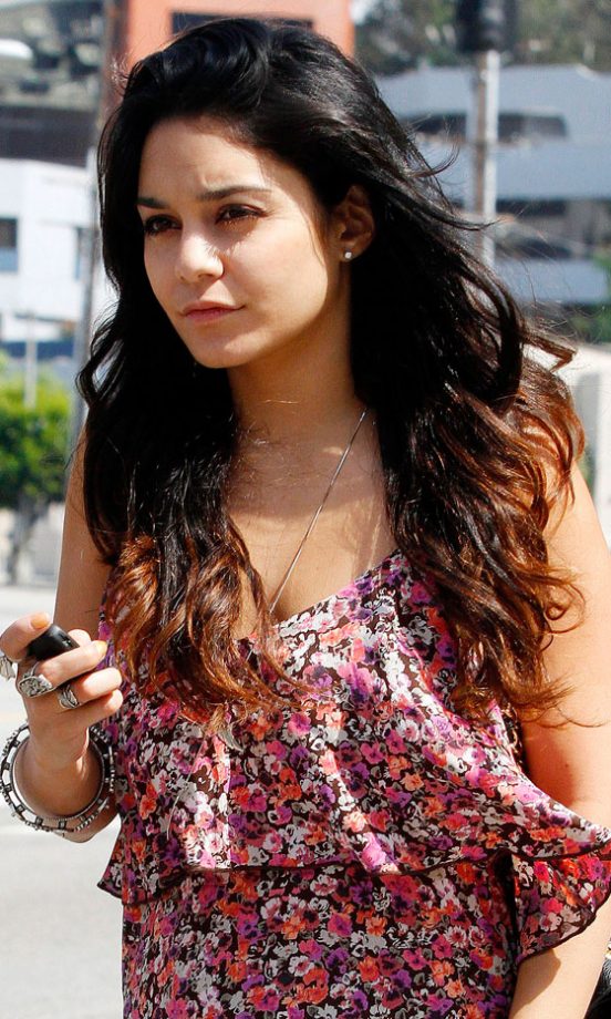 Vanessa Hudgens Proved That Dip-Dye Looks Just As Chic With A Casual Look, 2012
