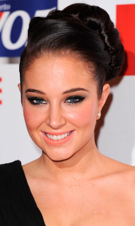 Tulisa Contostavlos Slicked Her Hair Back Into A Glossy, Statement Up 'Do, 2012