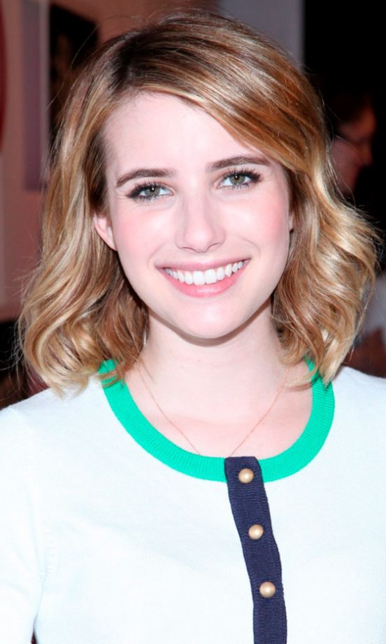 Emma Roberts Makes That In-Between Length Cool With Sunkissed Waves, 2012
