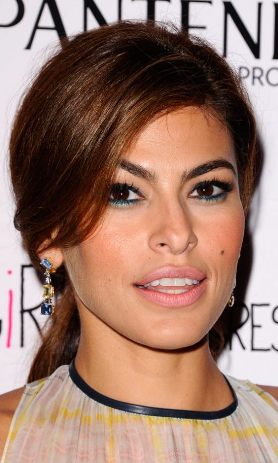 Eva Mendes Opted For Simple Low Ponytail For Instant Elegance, 2012