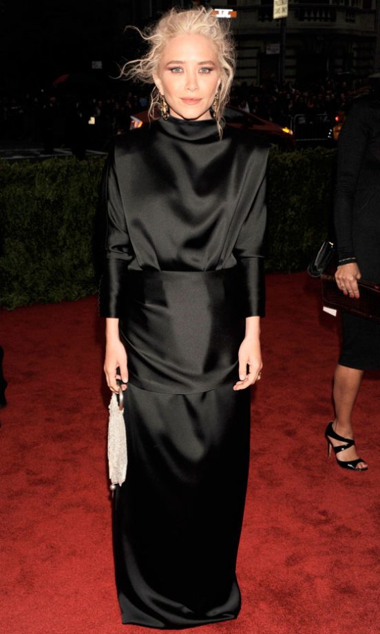 Mary-Kate Olsen Kept It Dark And Dramatic In A Black Dress At The Met Ball 2012