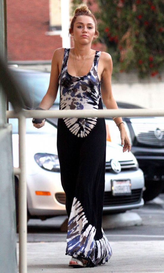 Miley Cyrus Rocked A Tie-Dye Maxi Dress In LA, 2012