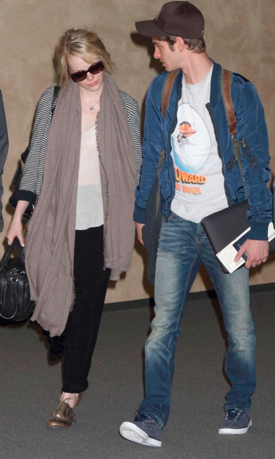 Emma Stone And Andrew Garfield Arrived At Tokyo Airport, 2012