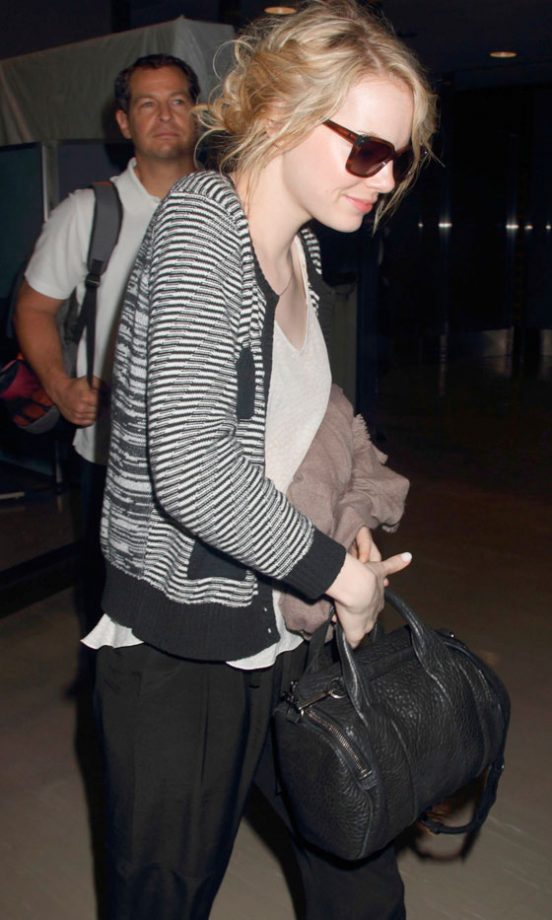 Emma Stone Arrived At Tokyo Airport, 2012