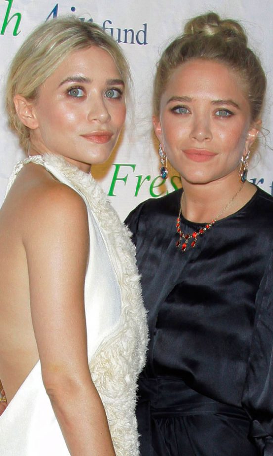 Ashley And Mary Kate Olsen At A Gala In New York, 2012