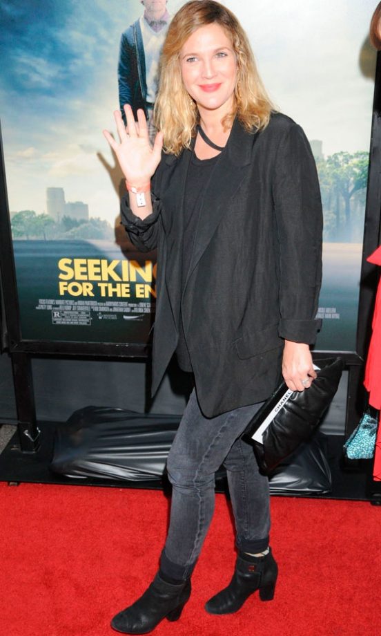 Drew Barrymore At The Seeking A Friend For The End Of The World Premiere, 2012