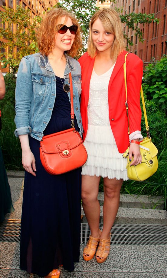 Vanessa Bayer And Abby Elliot At The Summer Party On The High Line, New York, 2012