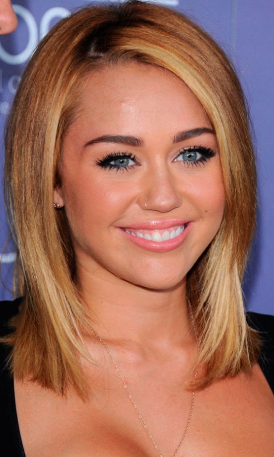 Miley Cyrus At The Australians In Film Awards, 2012