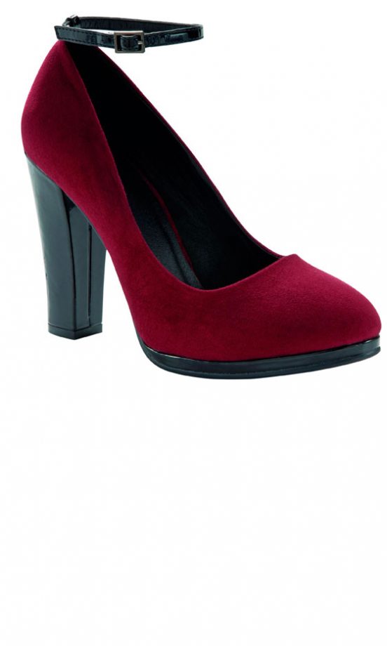 Matalan AW12 Red Courts, £16