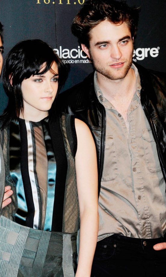 Robert Pattinson And Kristen Stewart At The Twilight Saga: New Moon Fan Party In Spain, 2009