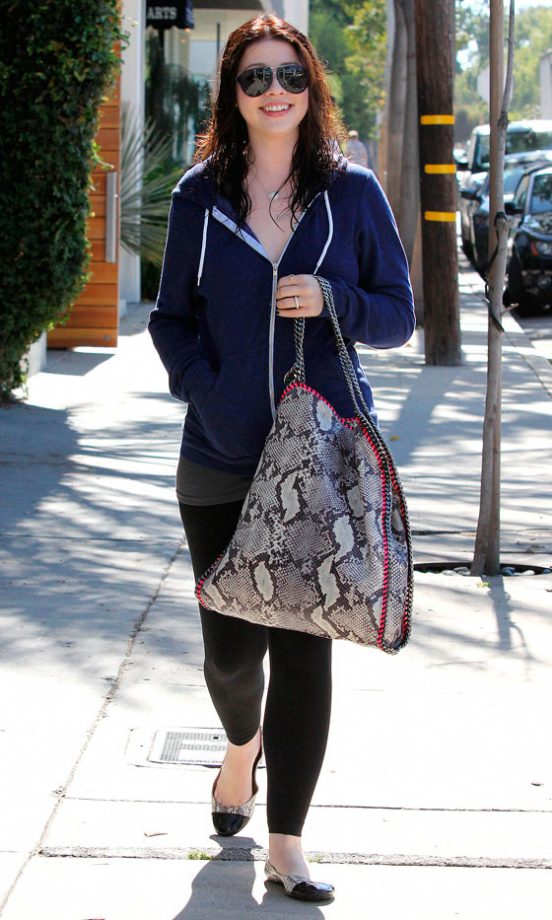 Michelle Trachtenberg In LA, 2012