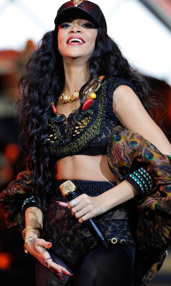 Rihanna At Wireless Festival, 2012