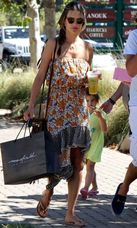 Alessandra Ambrosio Out In LA, 2012