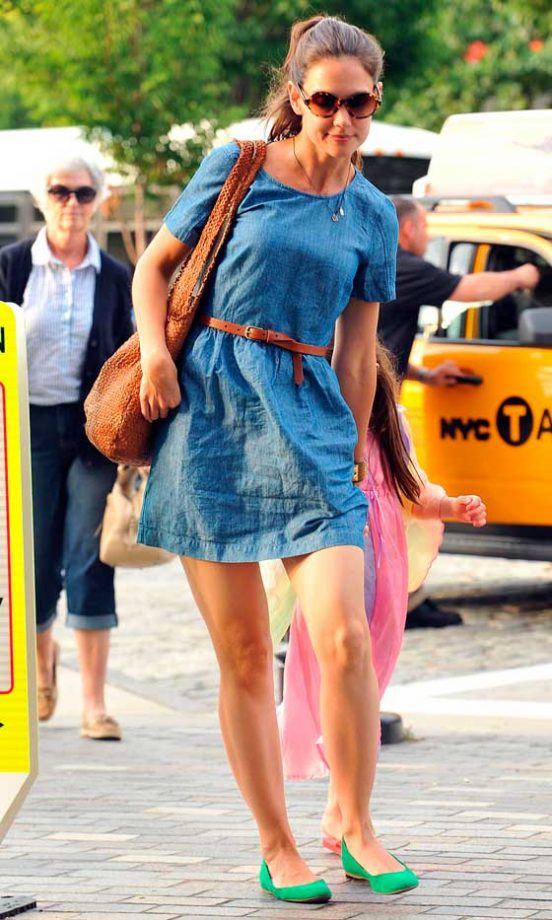 Katie Holmes Out And About With Daughter Suri, 2012