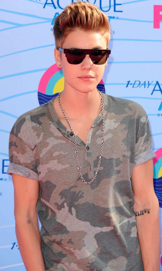 Justin Bieber At The Teen Choice Awards 2012