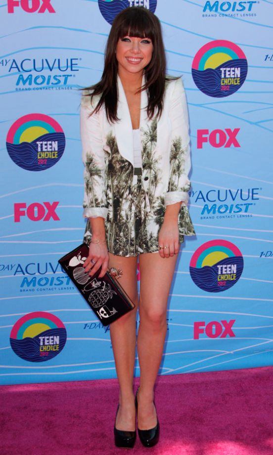 Carly Rae Jepsen At The Teen Choice Awards 2012
